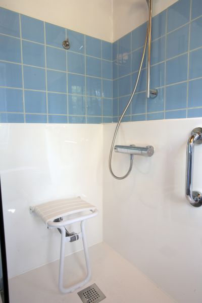 Cost of Elderly Shower Installation in Fort Smith